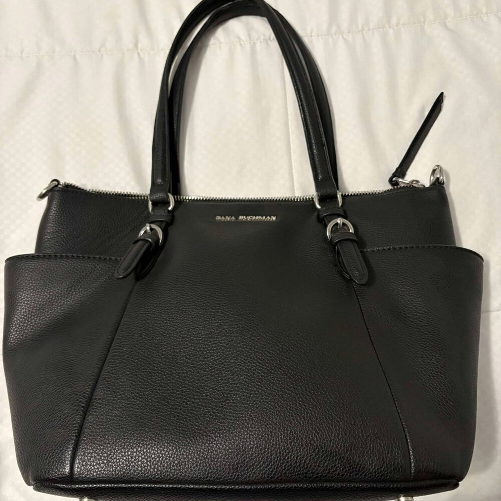 Dana Buchman Purse. Black